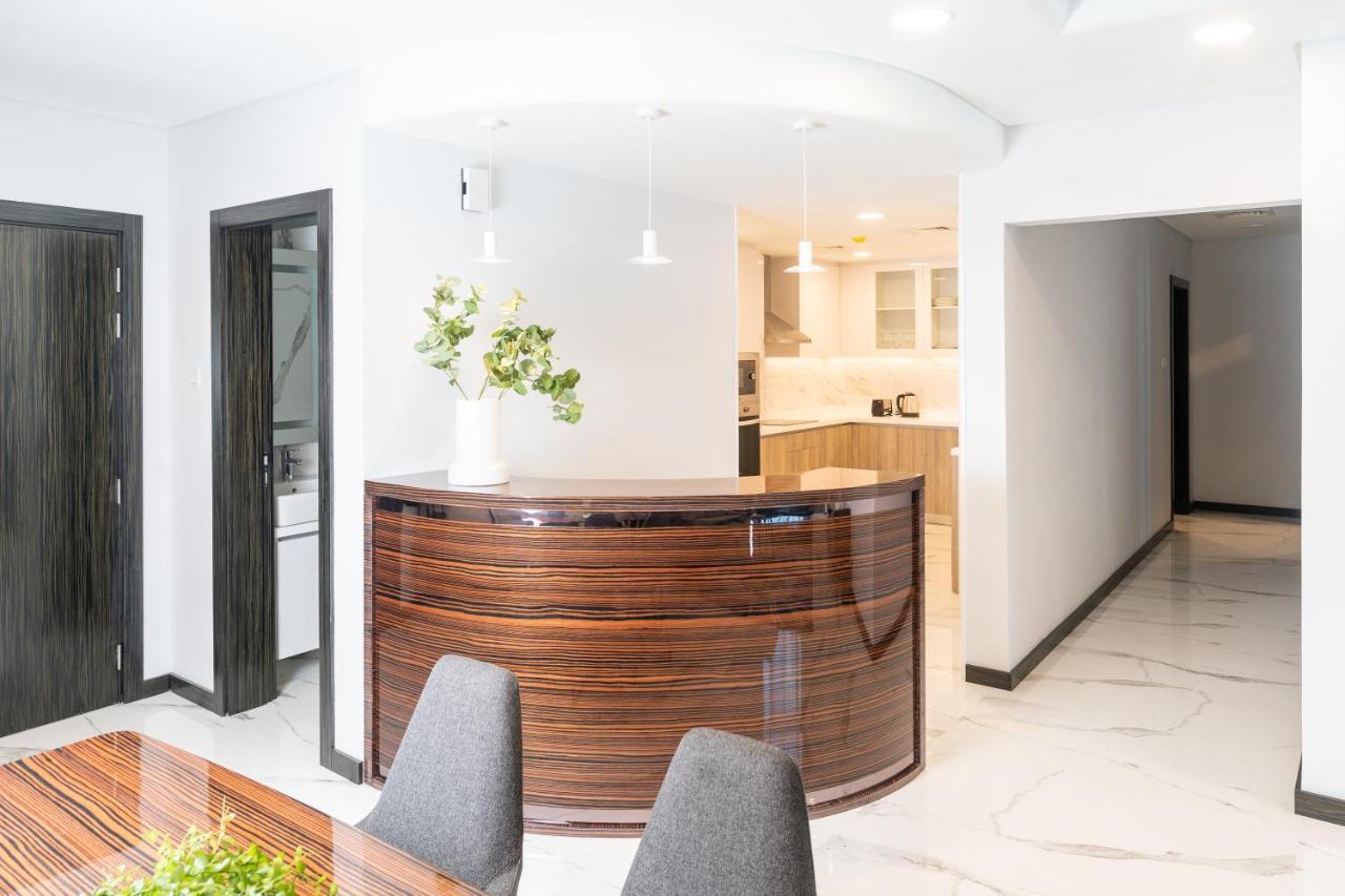 S Plaza Suites Hotel Seef Ngoại thất bức ảnh