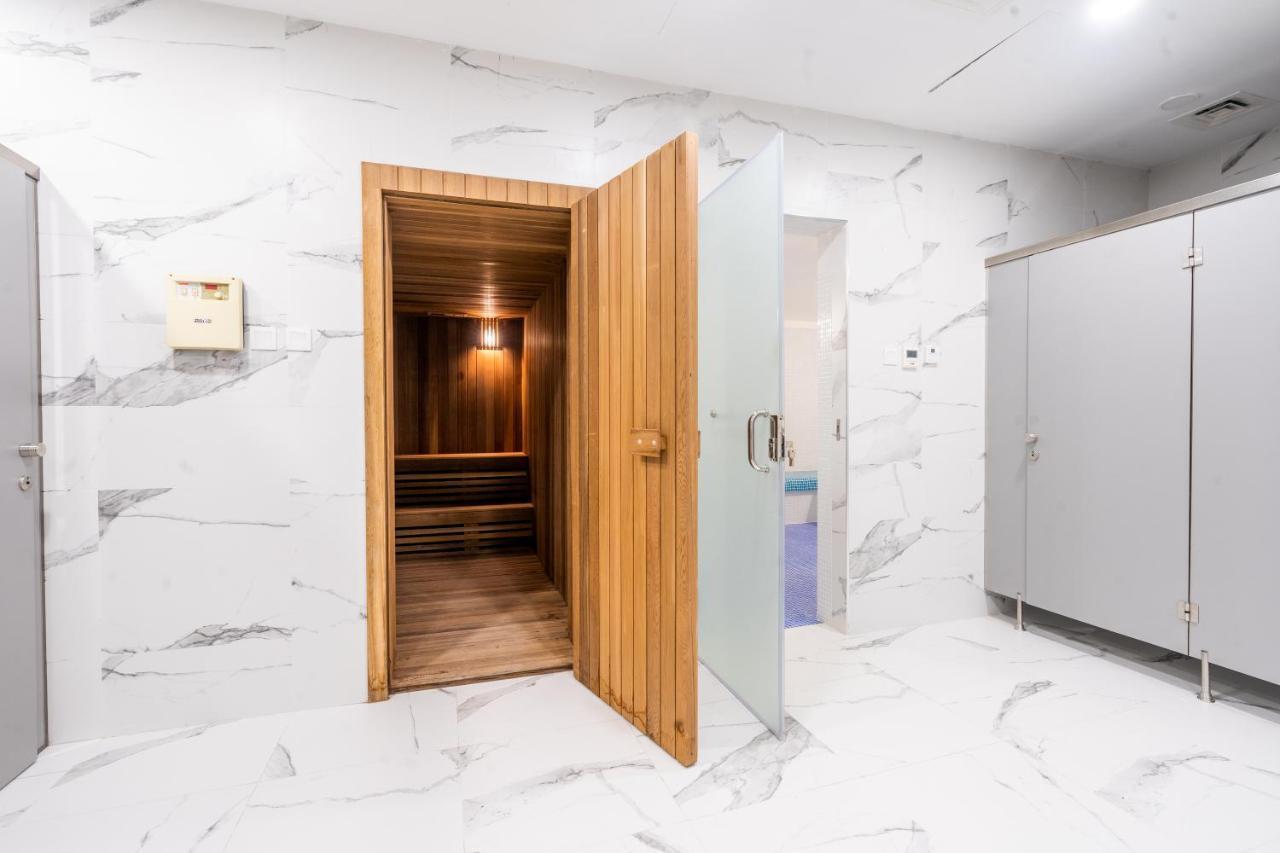 S Plaza Suites Hotel Seef Ngoại thất bức ảnh