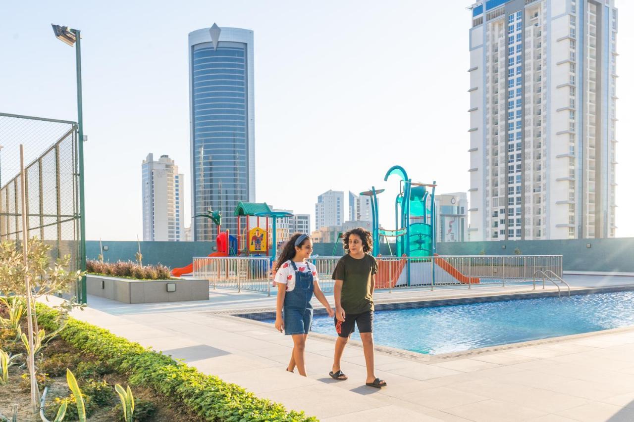 S Plaza Suites Hotel Seef Ngoại thất bức ảnh
