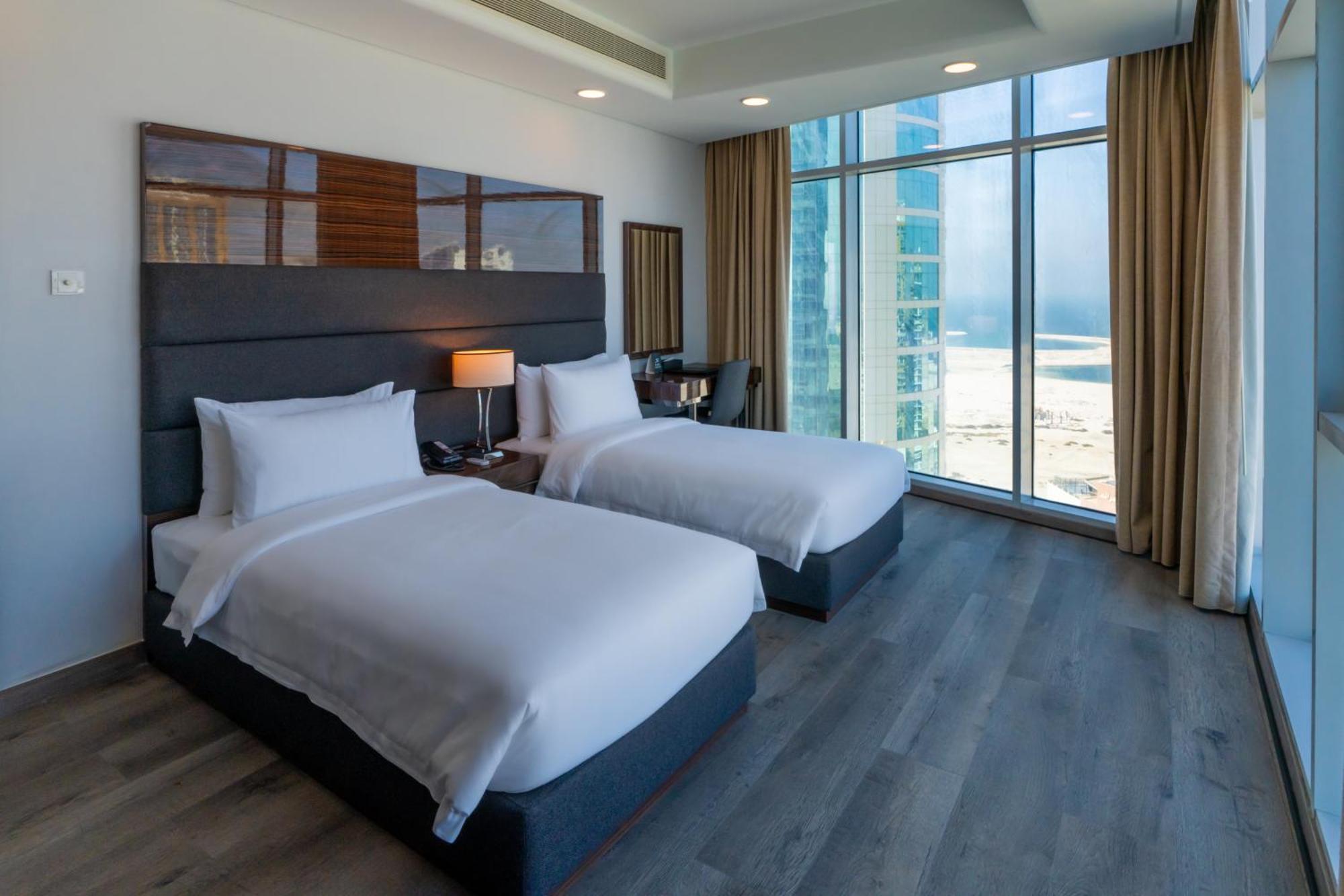 S Plaza Suites Hotel Seef Ngoại thất bức ảnh