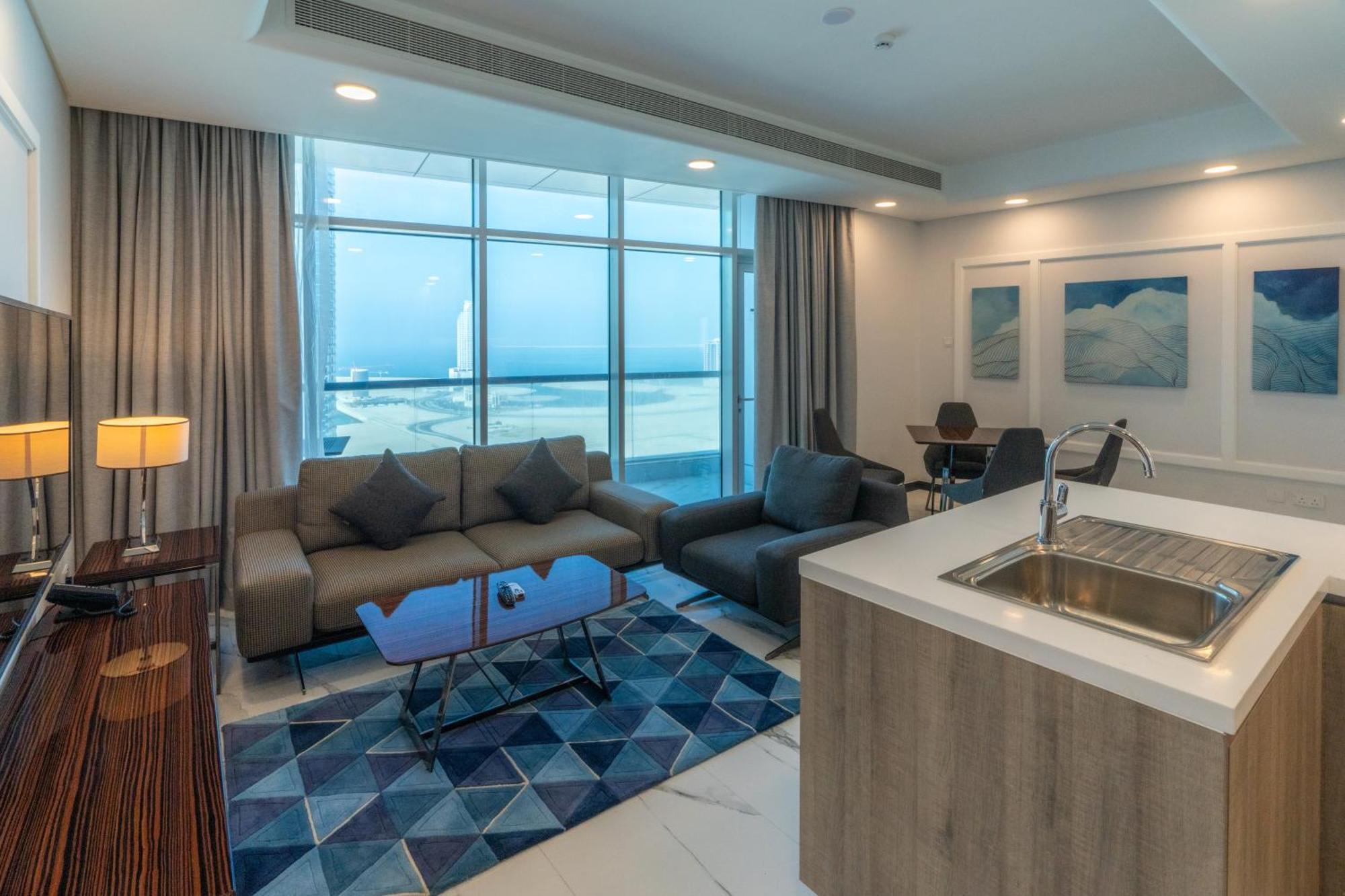 S Plaza Suites Hotel Seef Ngoại thất bức ảnh