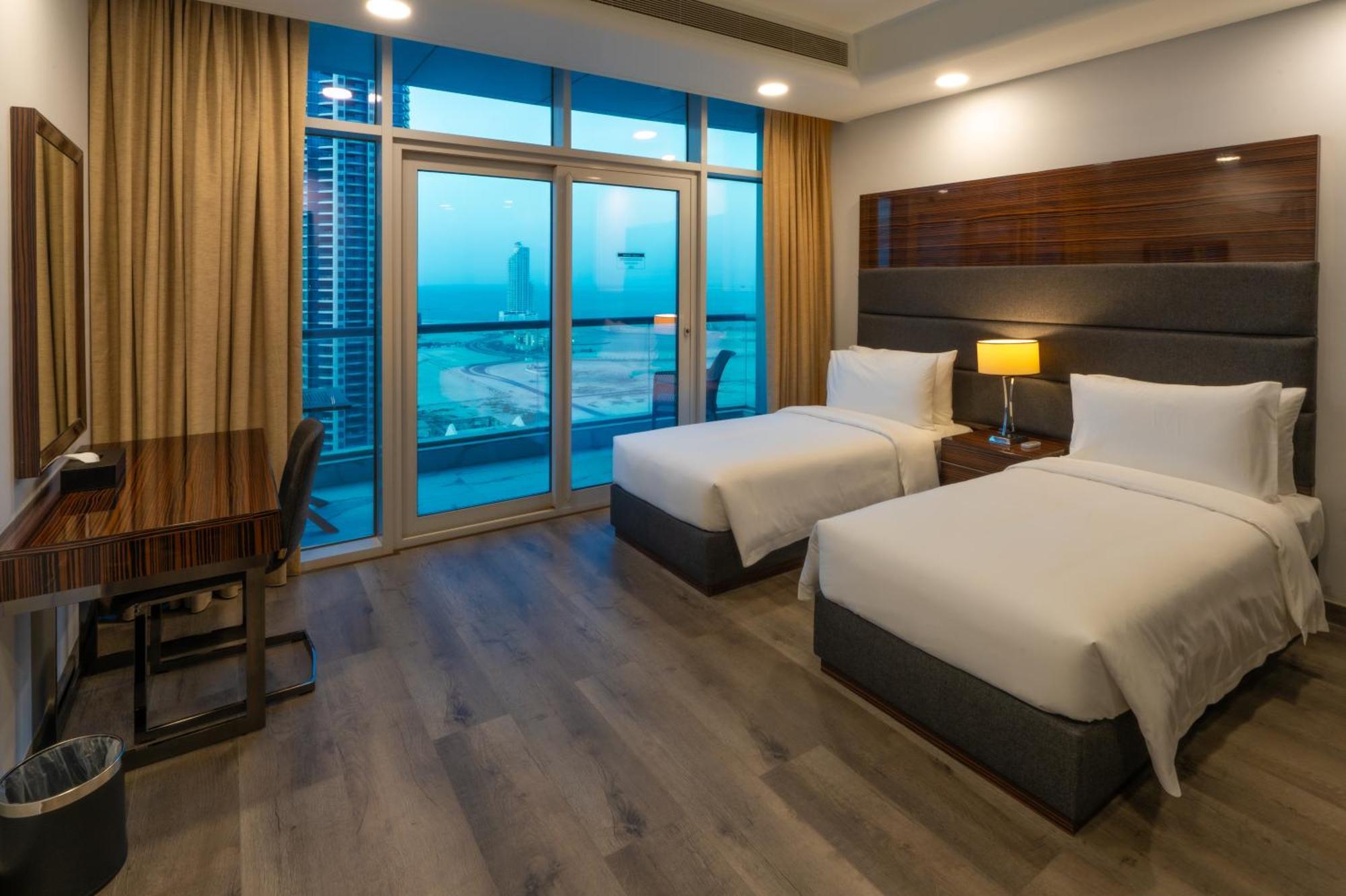 S Plaza Suites Hotel Seef Ngoại thất bức ảnh