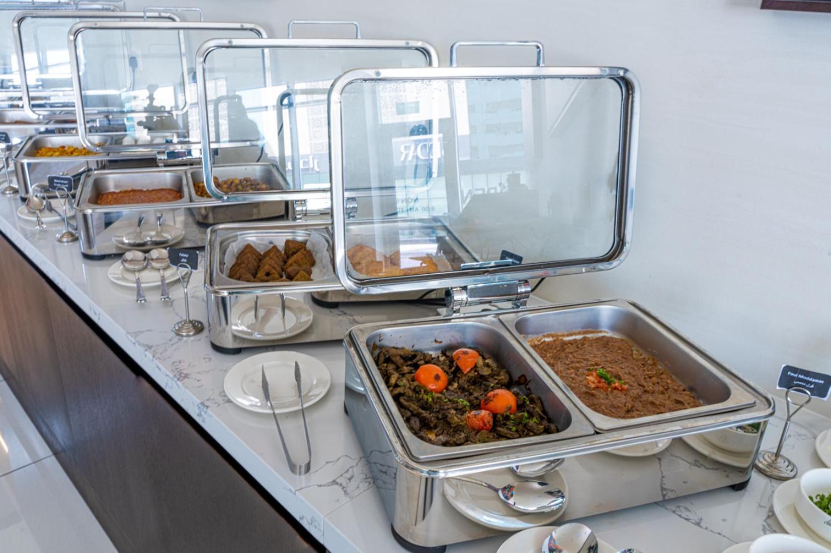 S Plaza Suites Hotel Seef Ngoại thất bức ảnh