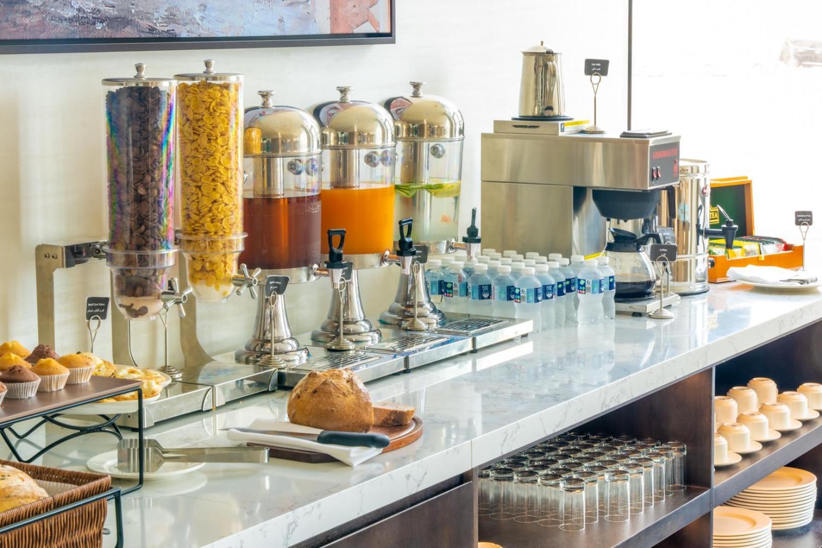 S Plaza Suites Hotel Seef Ngoại thất bức ảnh