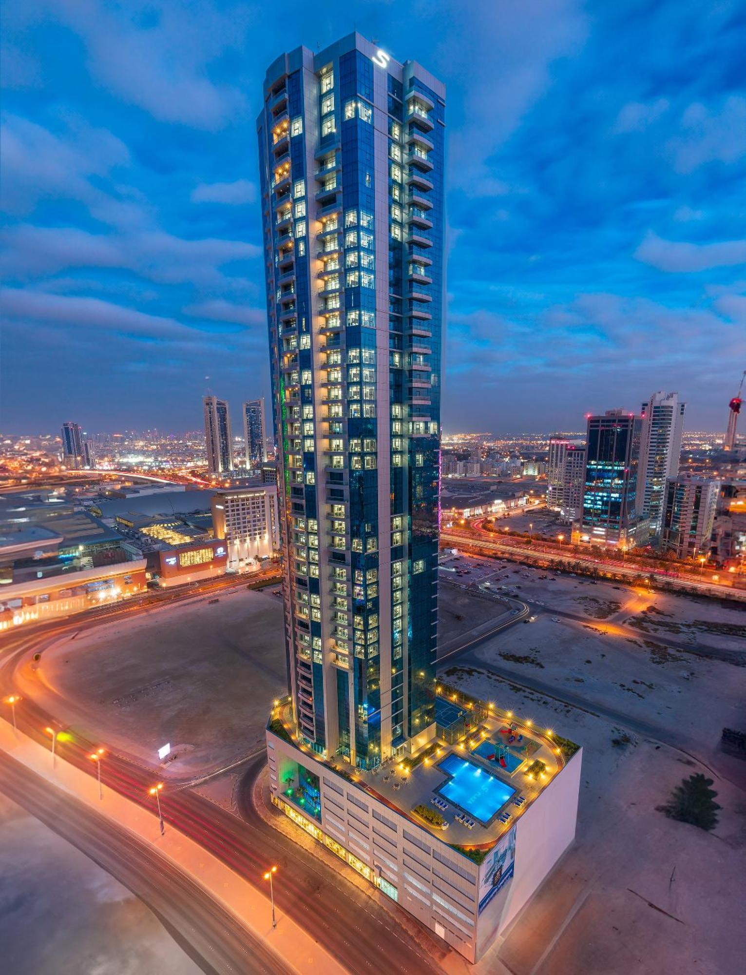 S Plaza Suites Hotel Seef Ngoại thất bức ảnh