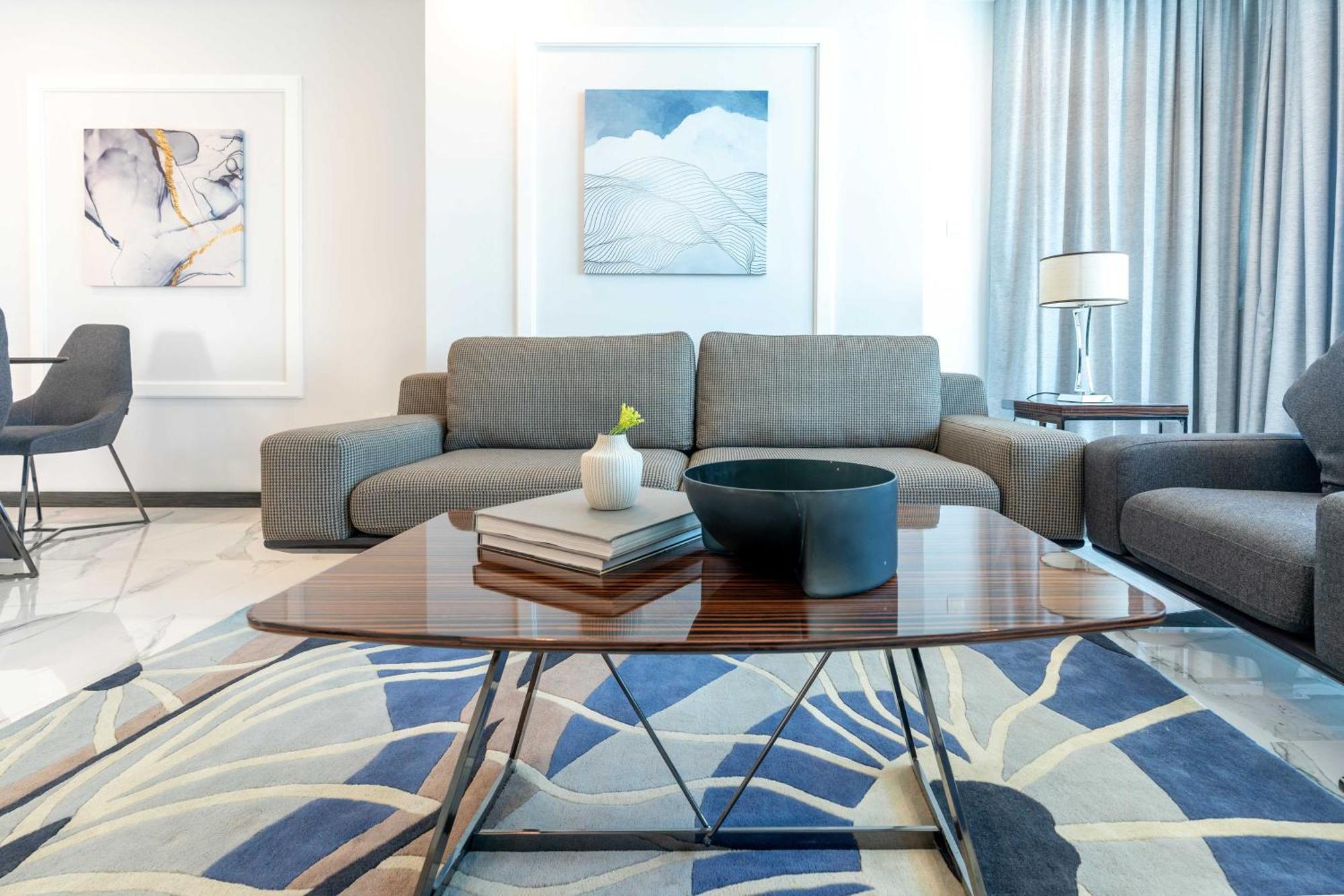 S Plaza Suites Hotel Seef Ngoại thất bức ảnh